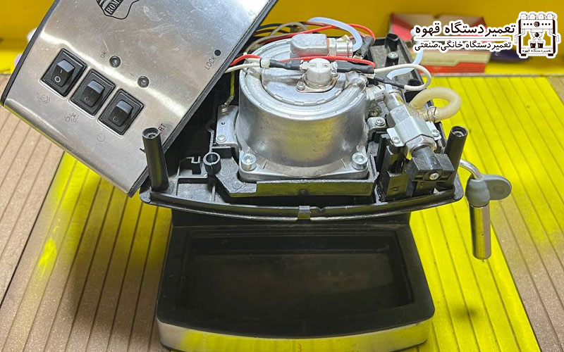 مشکلات رایج در دستگاه قهوه ساز و راه حل آن ها